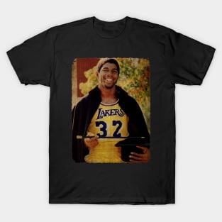 Magic Johnson smiling Vintage T-Shirt